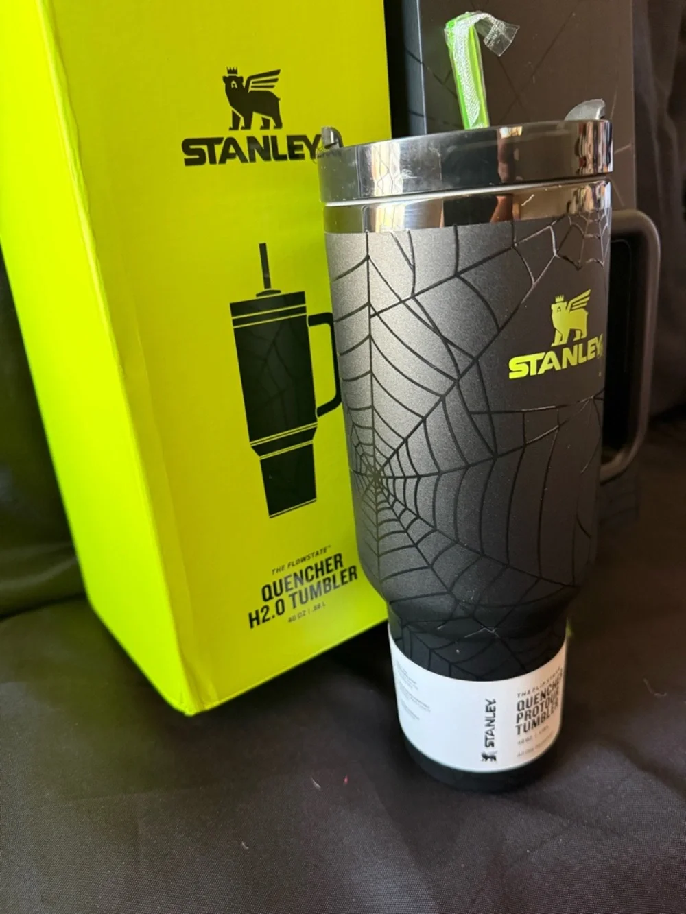 New Stanley 40oz Black Neon Green Spider Web Special with Neon Green Straw - Picture 3 of 12